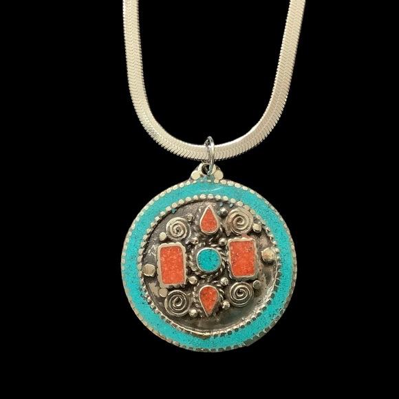 Jewelry - Boho Western Chic Turquoise and Orange Medallion Pendant Necklace. NWT